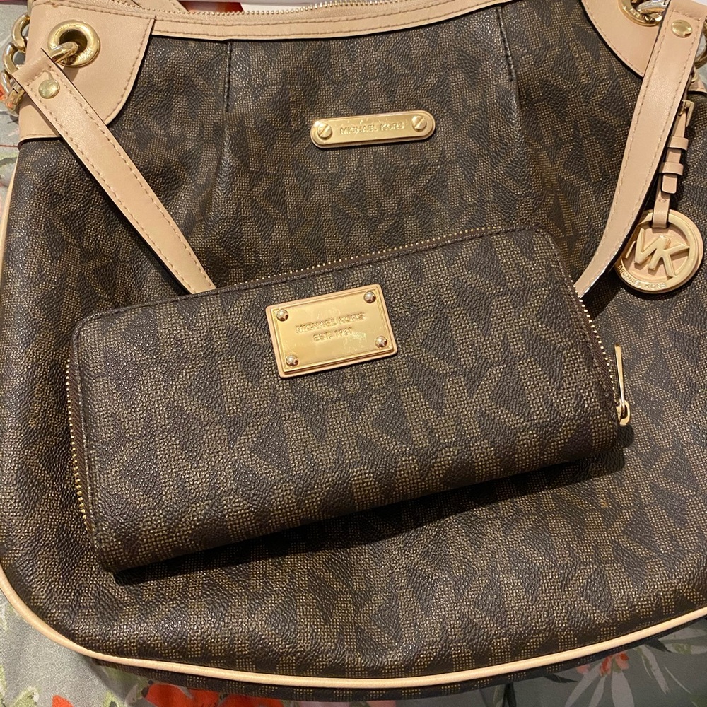 Michael Kors Purse and Wallet